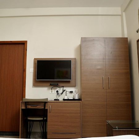 Gino Tourist Home Kochi Dış mekan fotoğraf